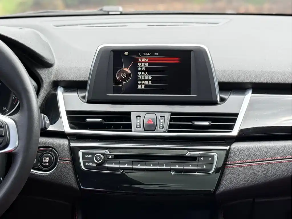 BMW 2 Series Gran Tourer 2016 — фото 9