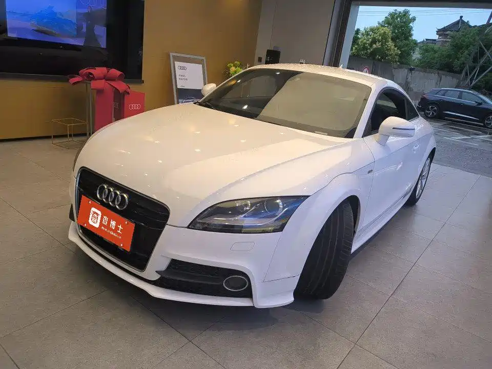 Audi TT 2014