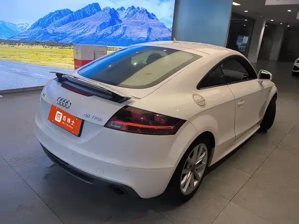 Audi TT 2014