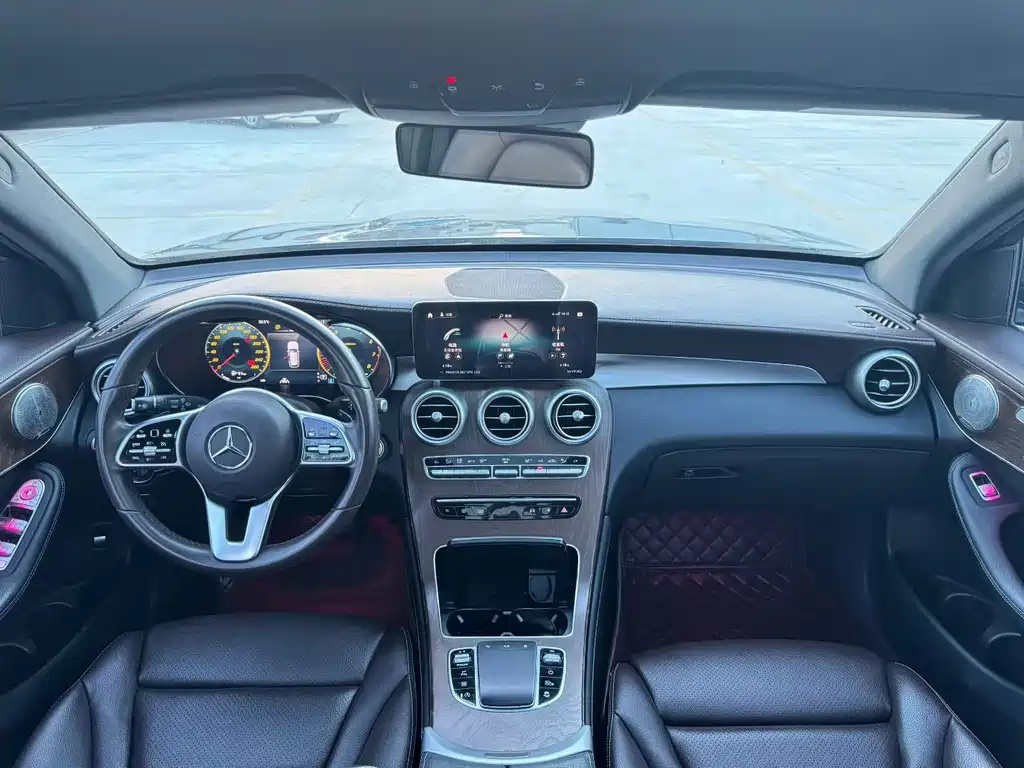 Mercedes-Benz GLC 2022