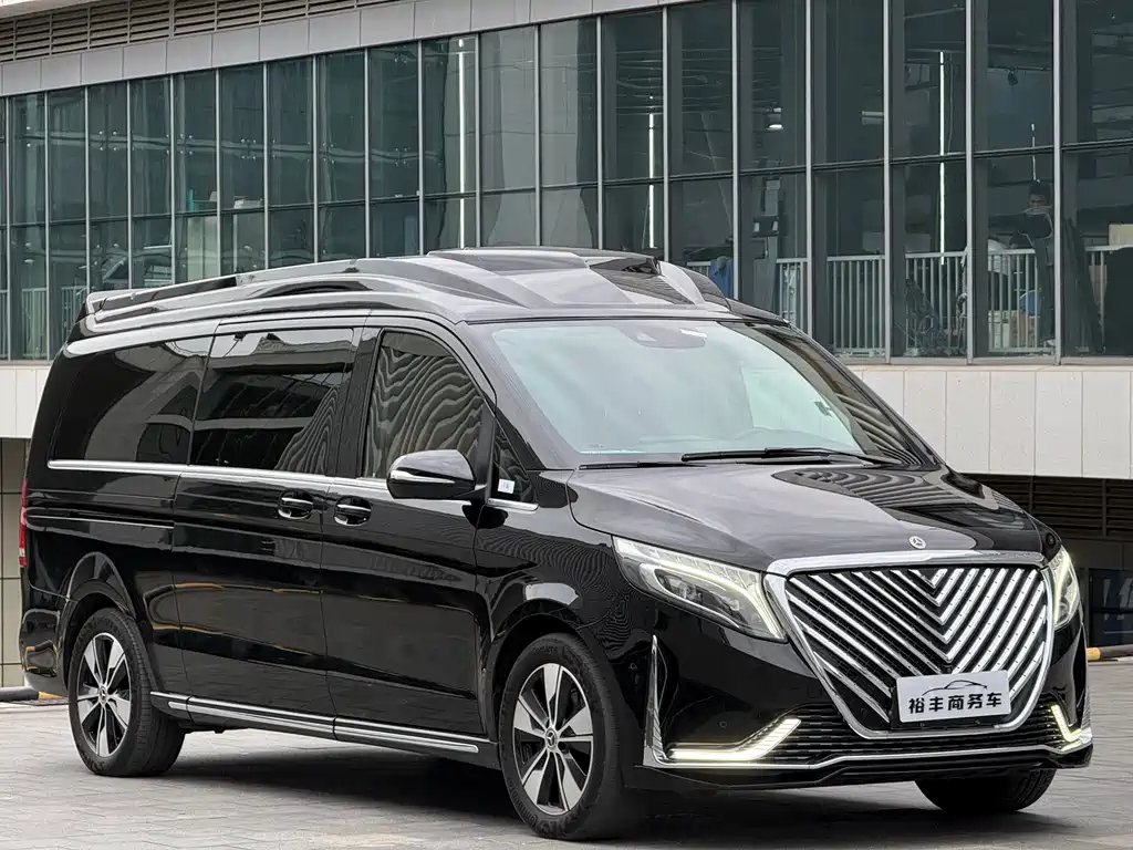 Mercedes-Benz V-Class 2023