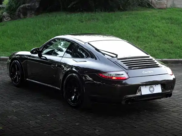 Porsche 911 2011