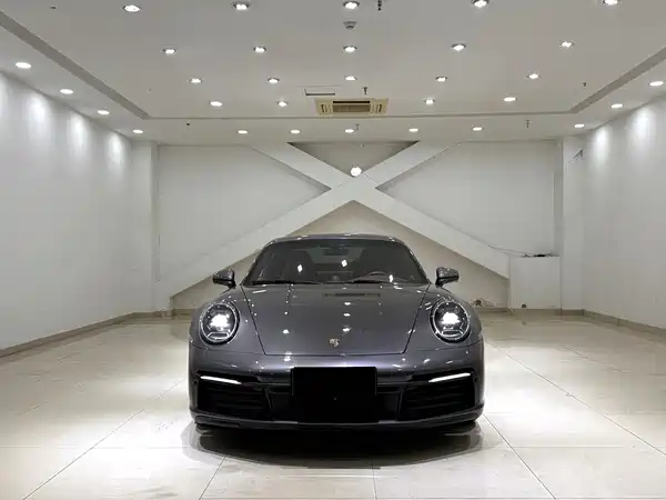 Porsche 911 2020