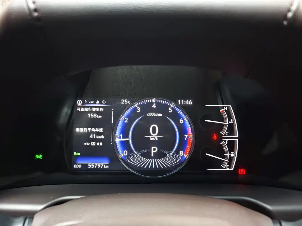Lexus ES 2020 — фото 13