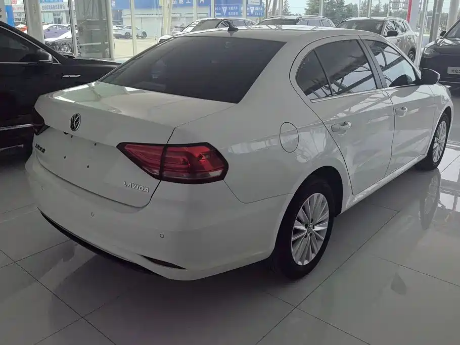 Volkswagen Lavida 2020