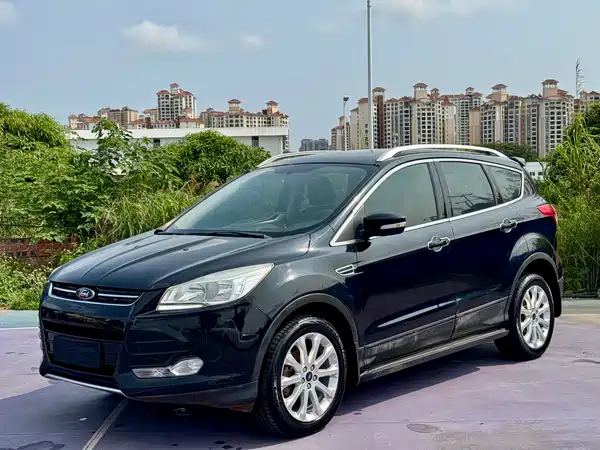 Ford Kuga 2013