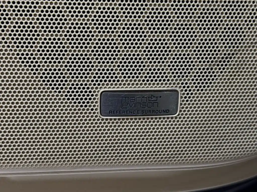 Lexus LX 2010 — фото 15