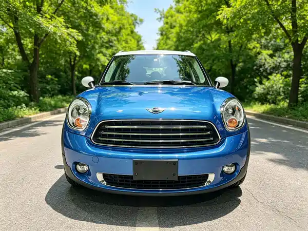MINI Countryman 2012
