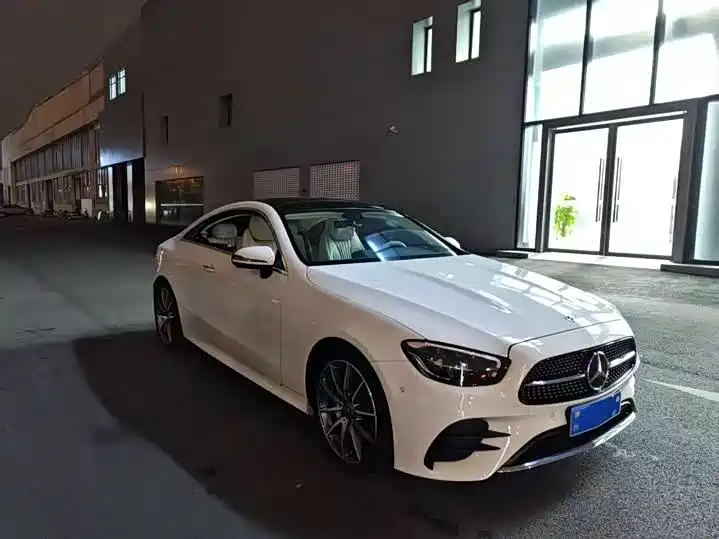Mercedes-Benz E-Class 2023