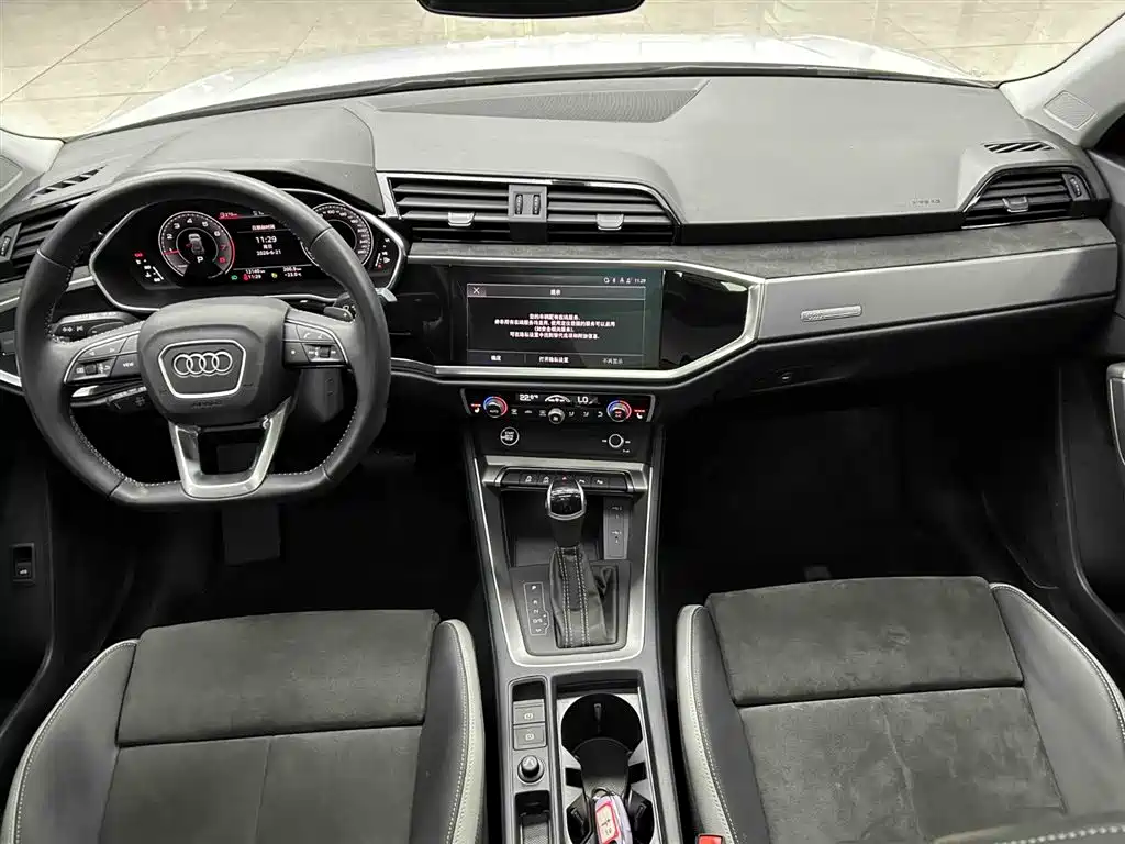 Audi Q3 2022