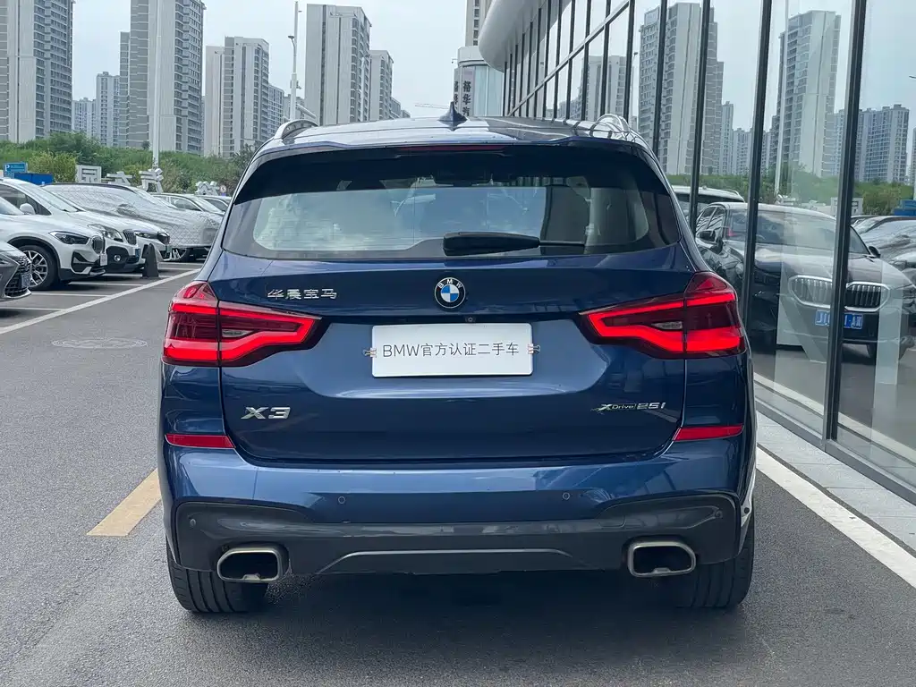 BMW X3 2019 — фото 8