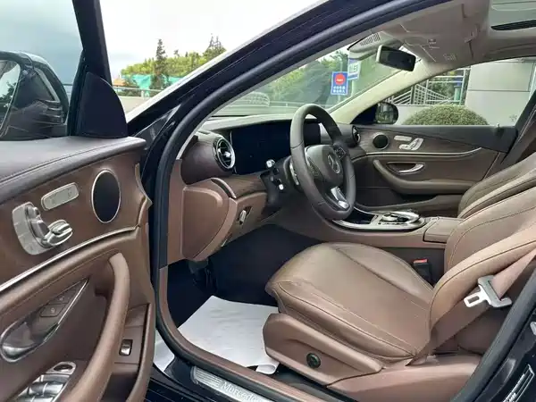 Mercedes-Benz E-Class 2018