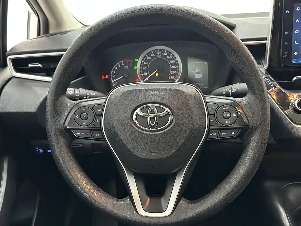 Toyota Corolla 2021 — фото 12
