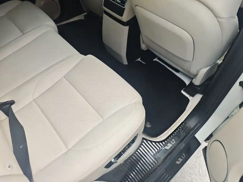 Li Auto Li L7 2024