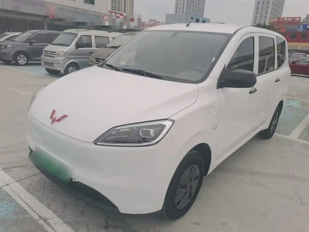 Wuling Hongguang EV 2025 — фото 1