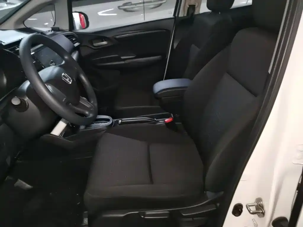 Honda Fit 2018 — фото 15