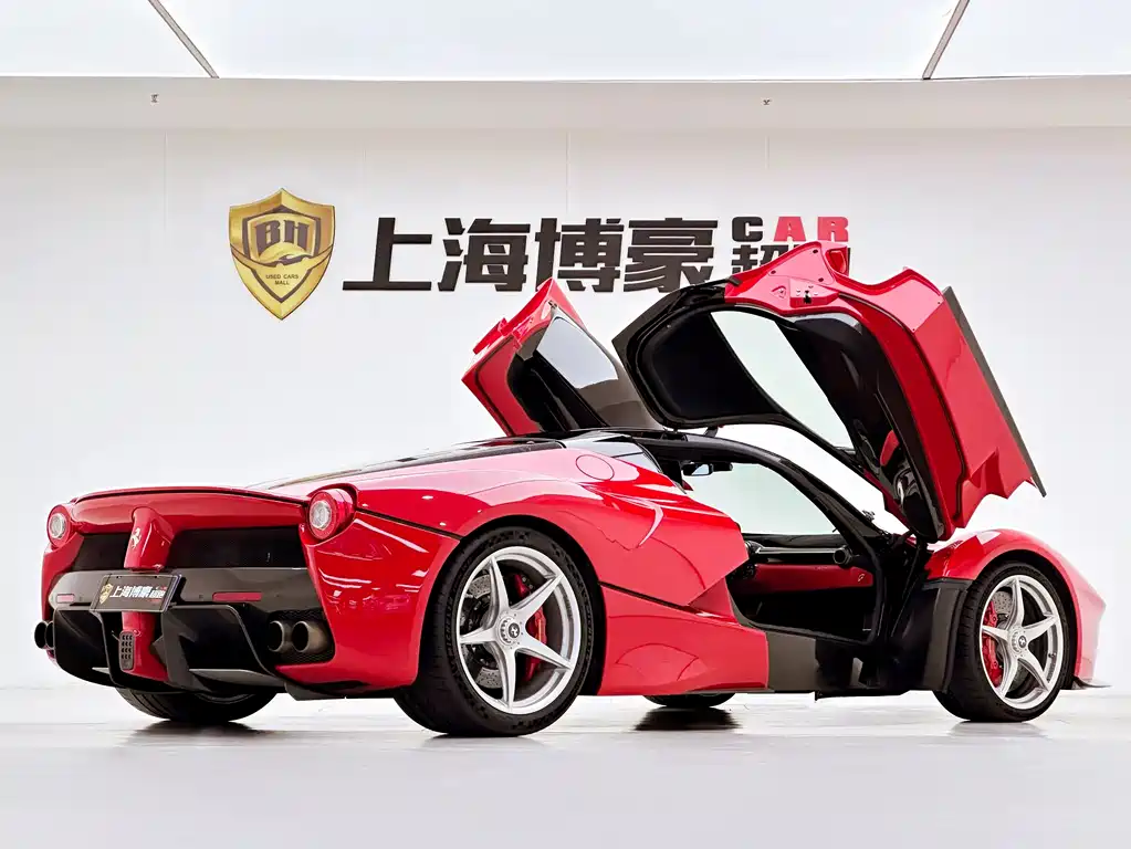 Ferrari LaFerrari 2015 — фото 9