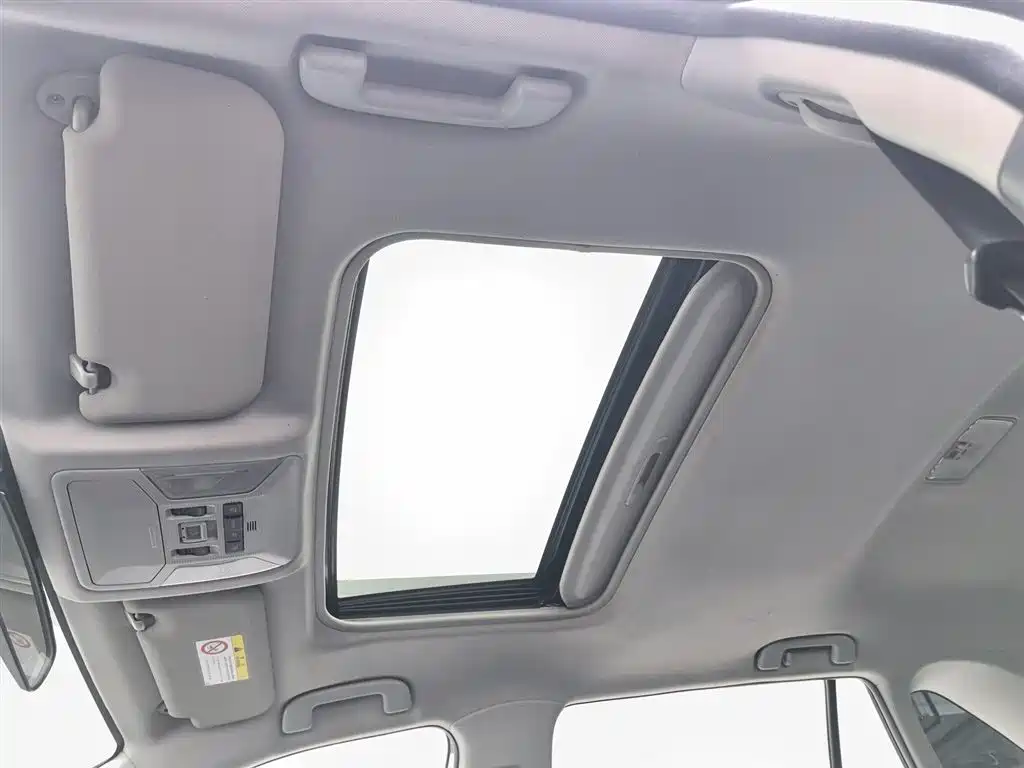 Toyota Wildlander 2021 — фото 14
