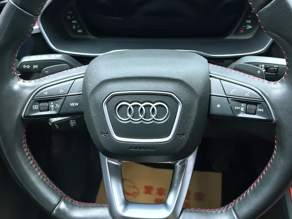 Audi Q3 2022 — фото 17