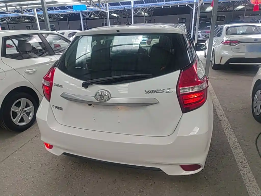 Toyota Yaris L 2017