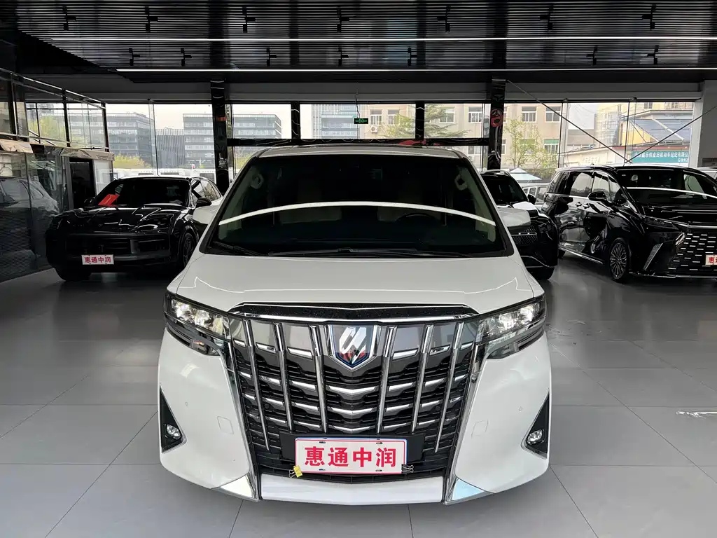 Toyota Alphard 2021 — фото 2