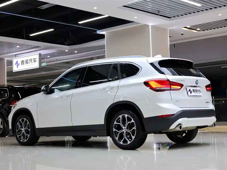 BMW X1 2021
