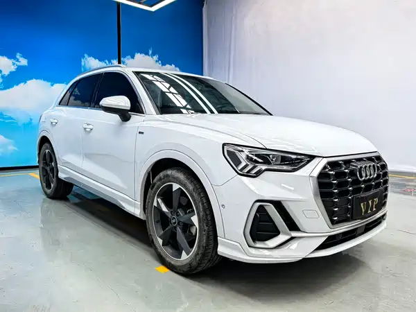 Audi Q3 2022