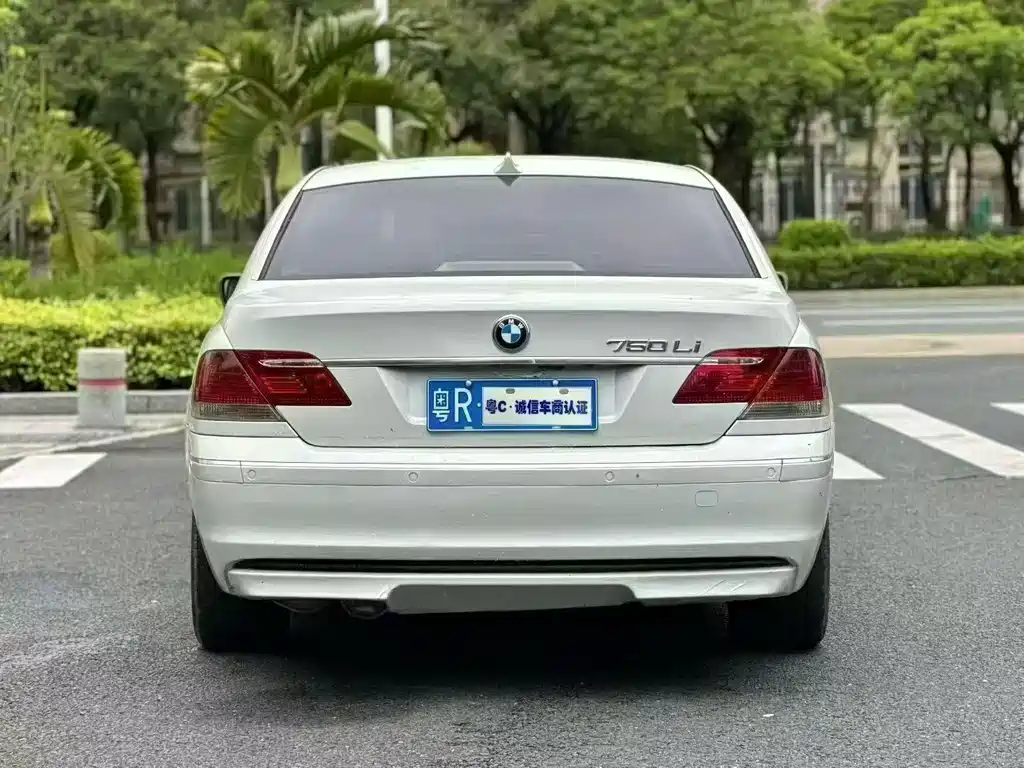 BMW 7 Series 2005 — фото 4