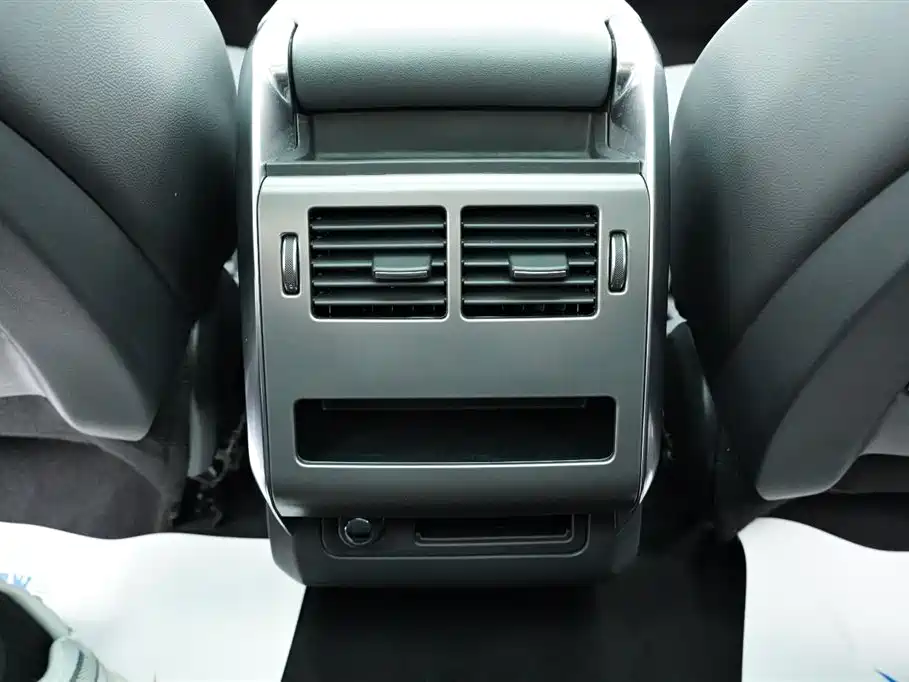 Land Rover Sport 2015 — фото 15