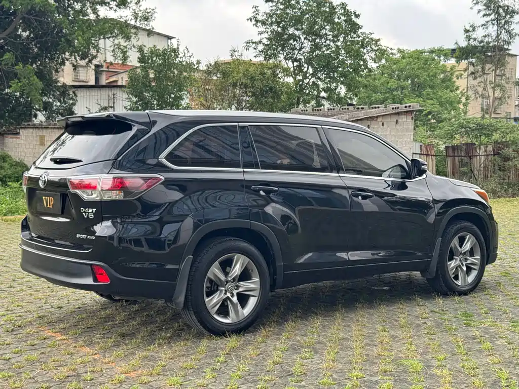 Toyota Highlander 2016 — фото 4