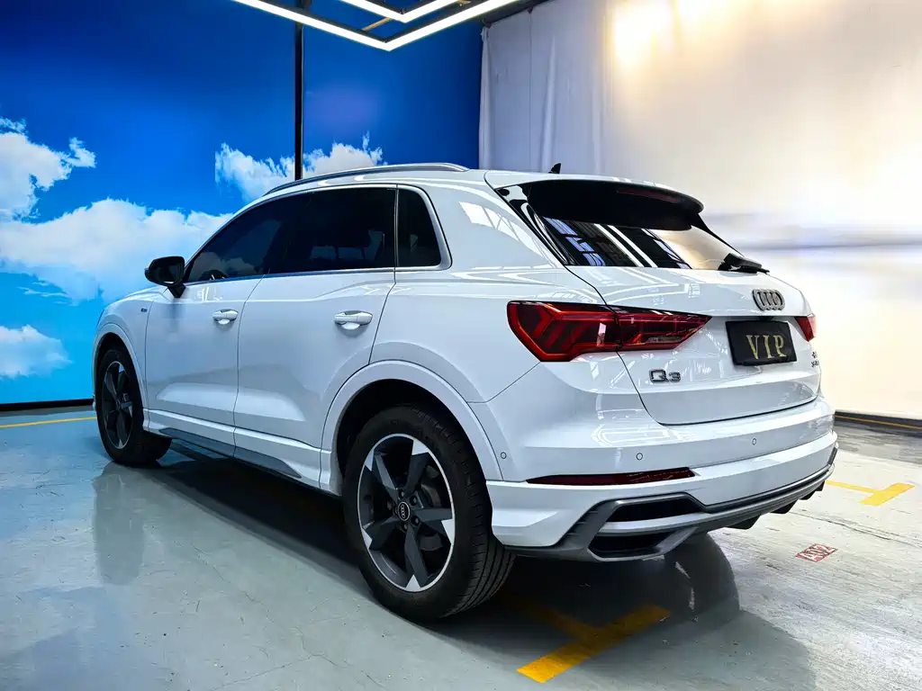 Audi Q3 2022