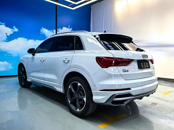 Audi Q3 2022