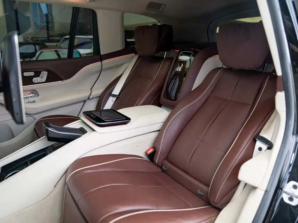 Mercedes-Benz GLS 2023 — фото 19