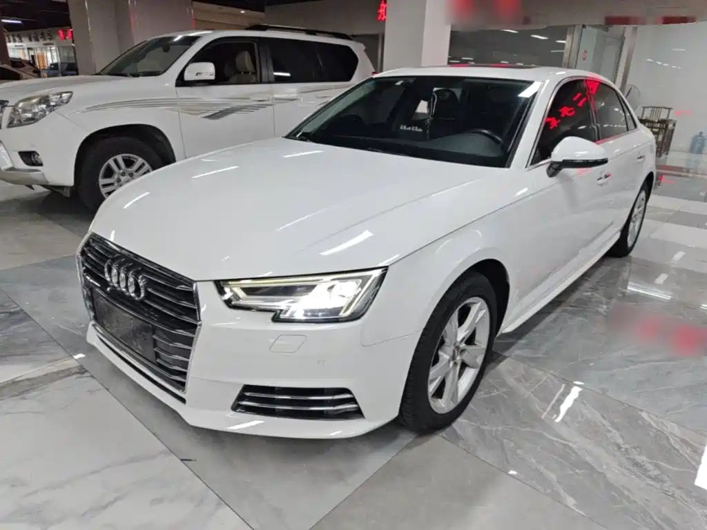 Audi A4L 2018