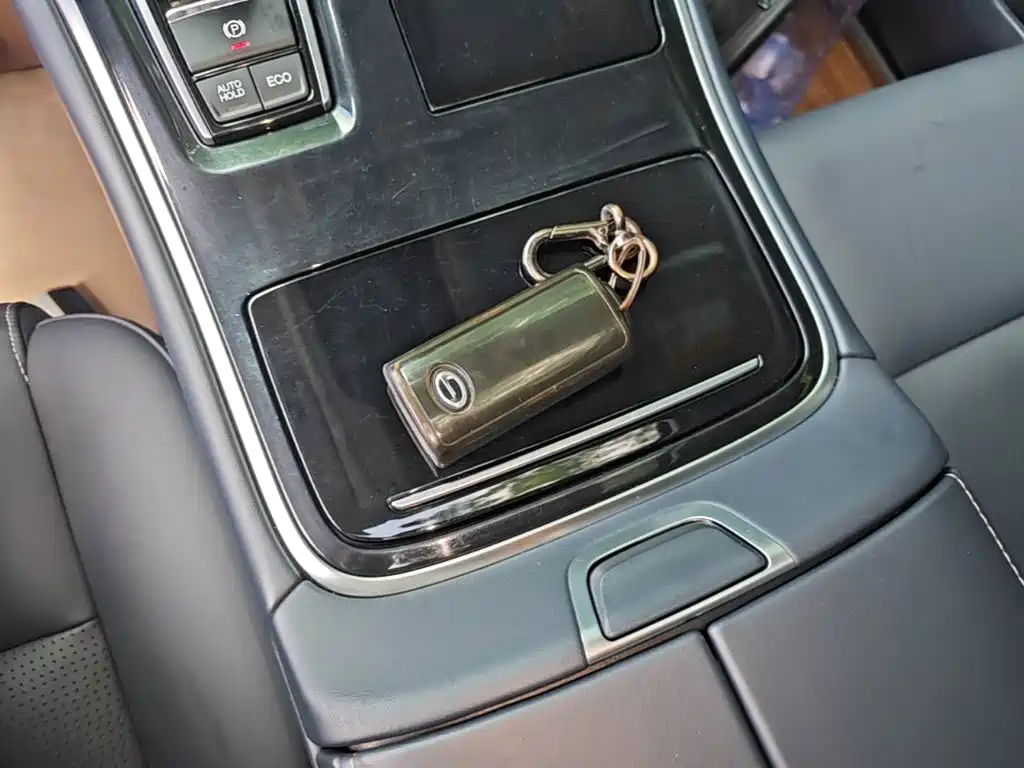 GAC Trumpchi M8 2022 — фото 9