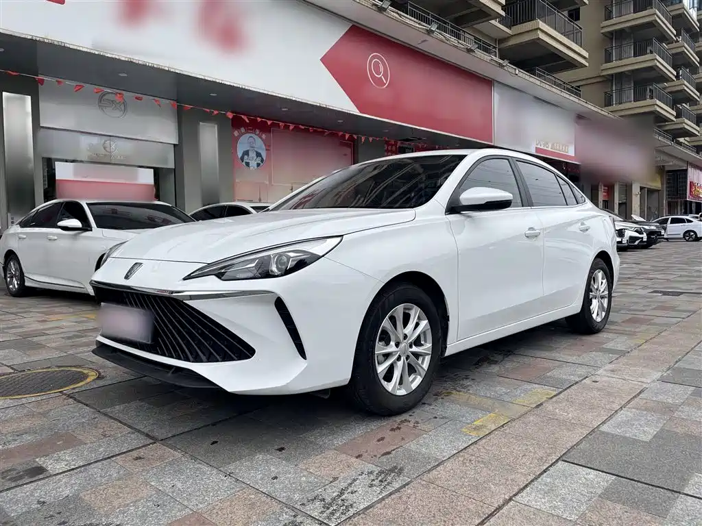 Roewe i5 2025 — фото 1