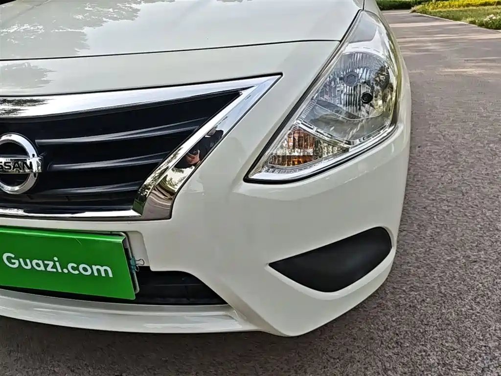 Nissan Sunny 2016 — фото 24