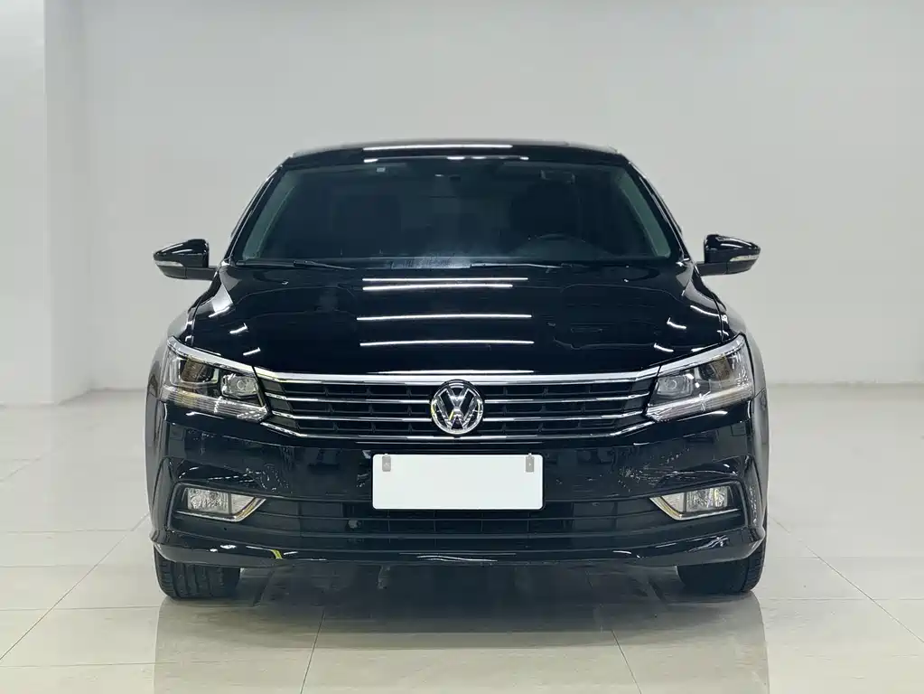 Volkswagen Passat 2019 — фото 2