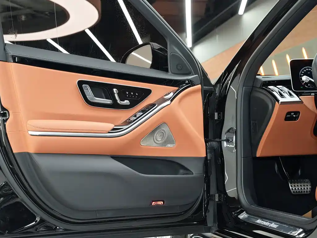 Mercedes-Benz S-Class 2025 — фото 19