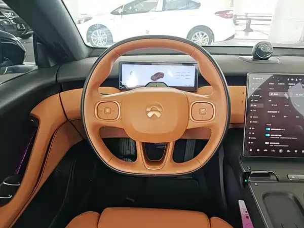 NIO ET5 2024