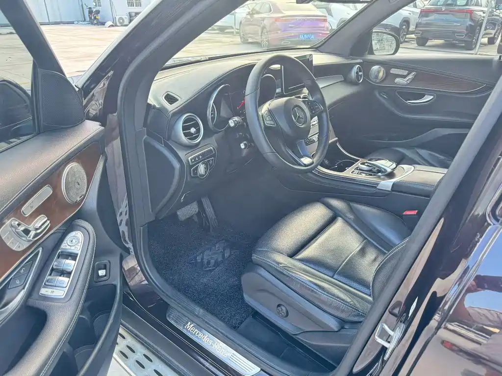 Mercedes-Benz GLC 2019