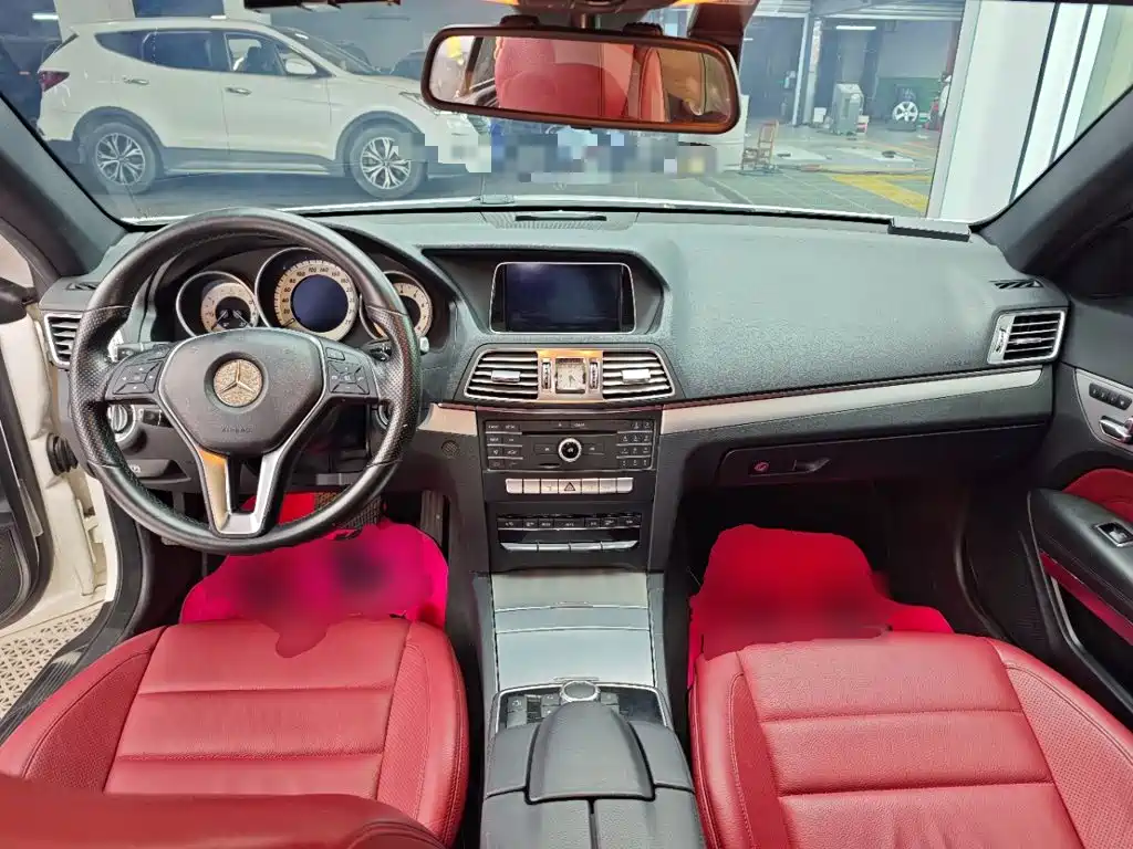 Mercedes-Benz E-Class 2015 — фото 10