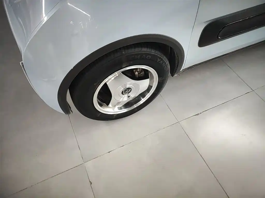 Baojun KiWi EV 2022 — фото 23