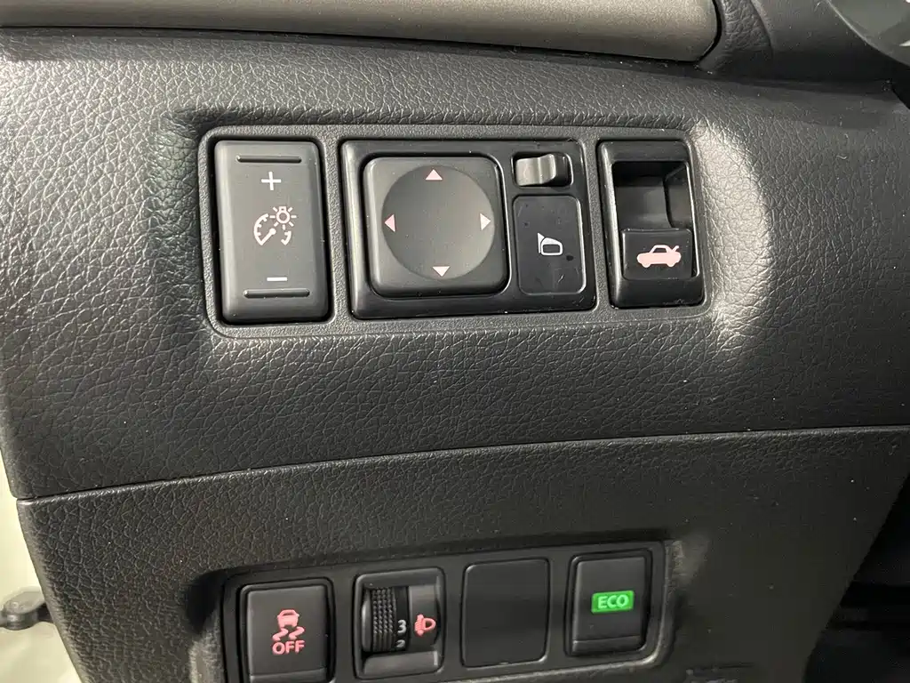 Nissan Sylphy 2017 — фото 17