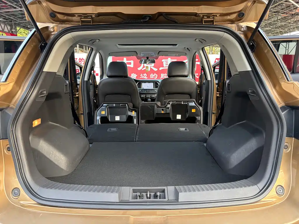 GAC Motor Trumpchi GS4 2016 — фото 14
