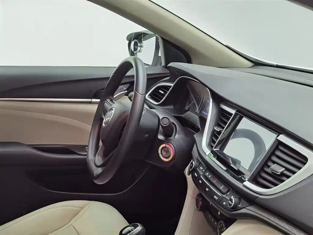 Buick Excelle 2017 — фото 22