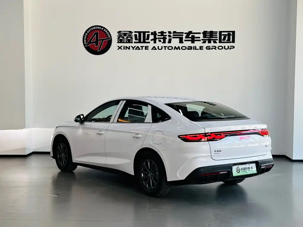 BYD Qin L 2026 — фото 4