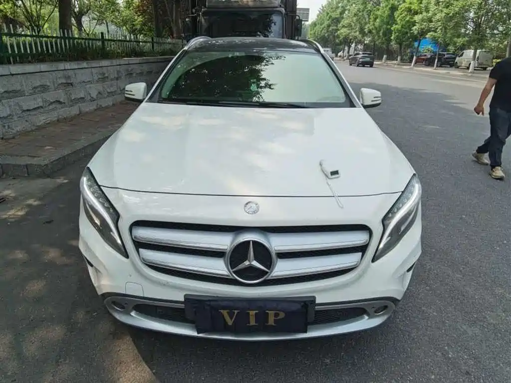 Mercedes-Benz GLA 2015 — фото 2