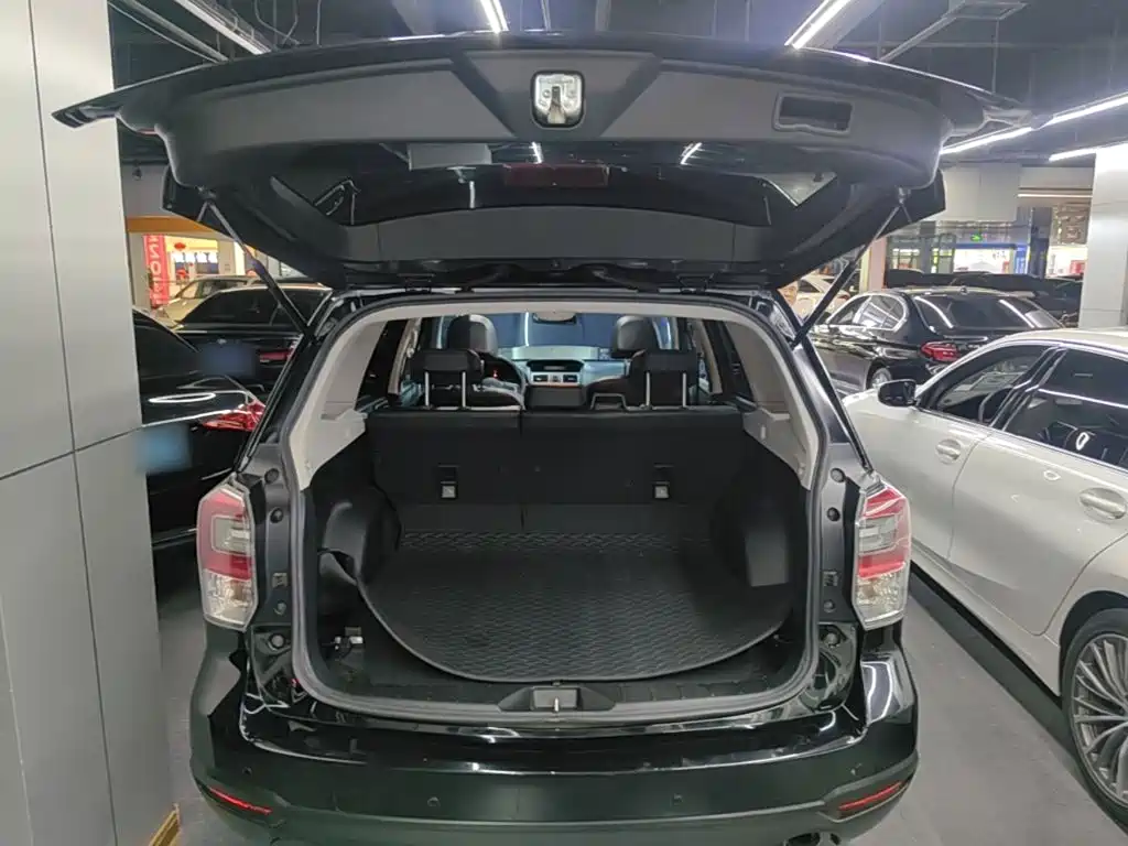 Subaru Forester 2016 — фото 19