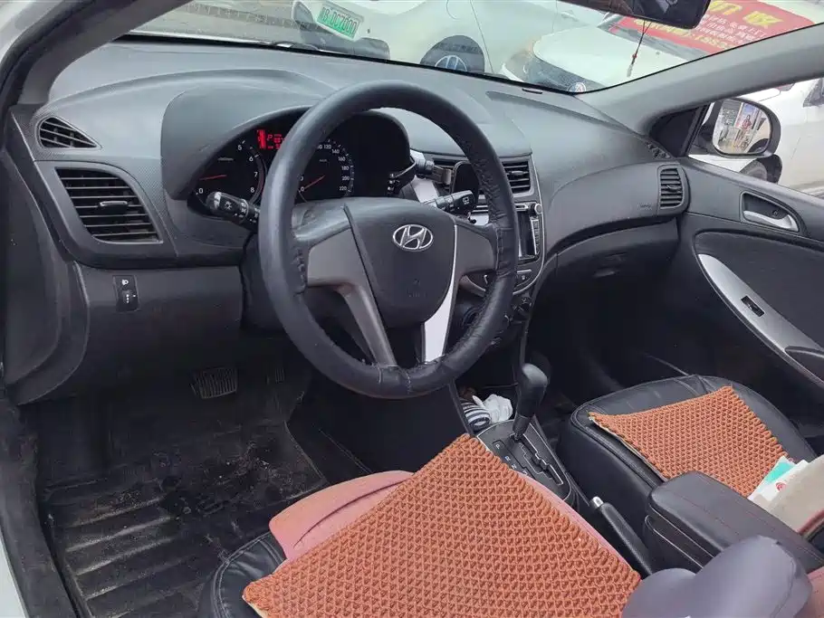 Hyundai Ruiyi 2015 — фото 12